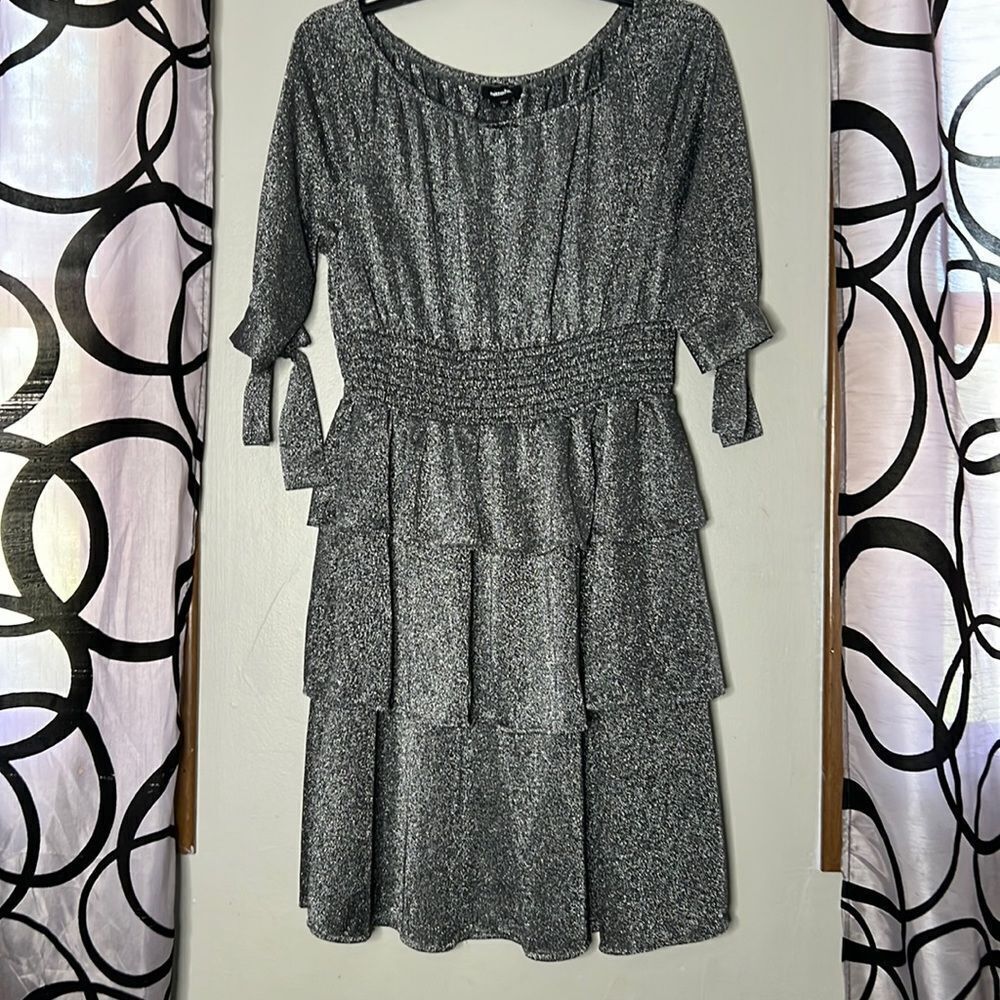 Mittoshop black/silver metallic, tiered, dress size medium